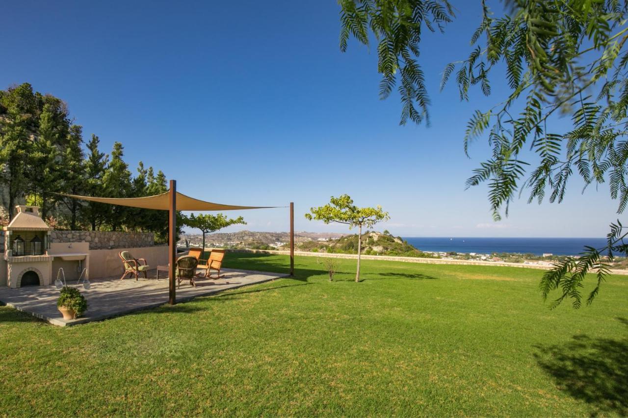 Villa Leyland Фалираки Екстериор снимка