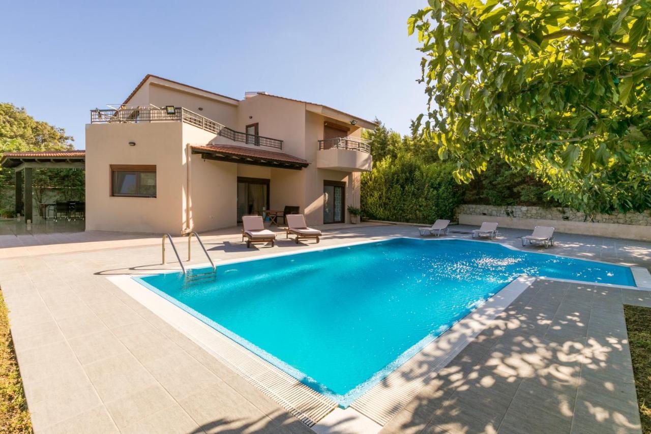 Villa Leyland Фалираки Екстериор снимка